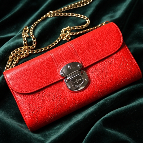 Louis Vuitton Handbags - Louis Vuitton Mahina Amelia Wallet with an added chain
